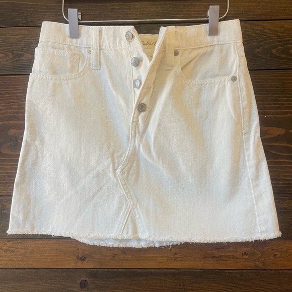 Madewell Rigid Denim A-Line Mini Skirt White: Button-Front Edition Size 25 - Picture 5 of 12